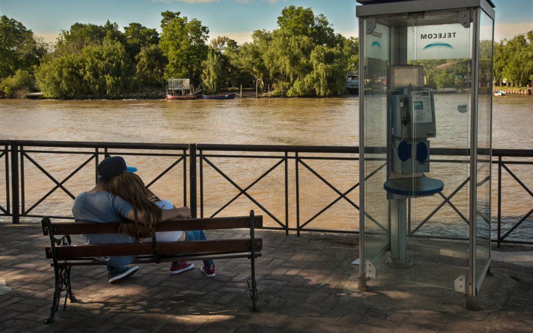 Tecnología Mata Teléfono Público